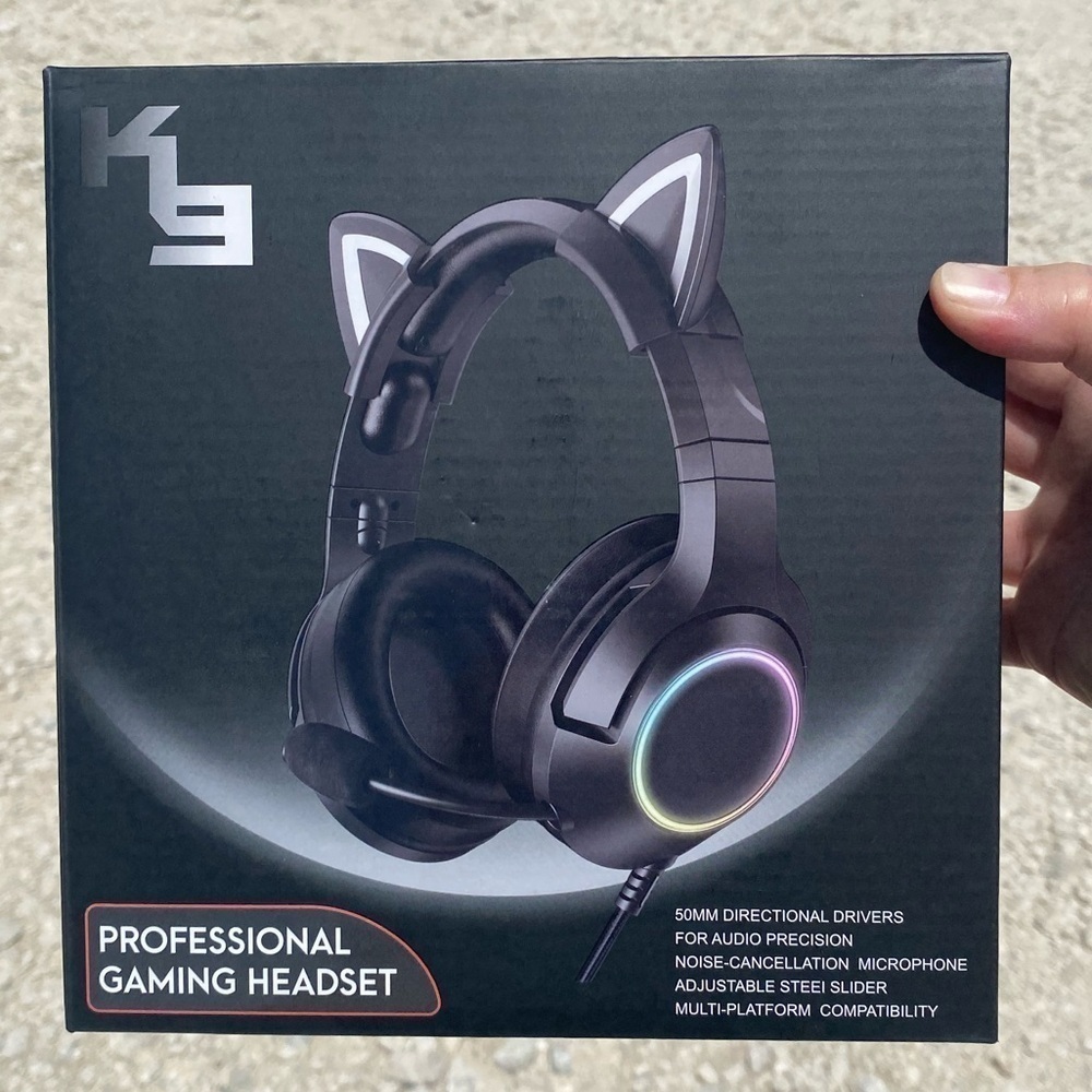 K19 Professional Gaming Headphones. Black